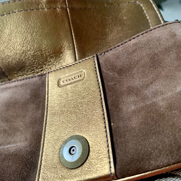 🧡NWOT Coach bronze & brown suede logo bag buckled. Get @ this price a classic! - Picture 9 of 9